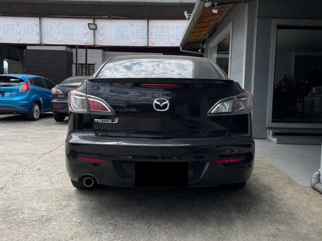 Mazda Mazda3  第3張相片