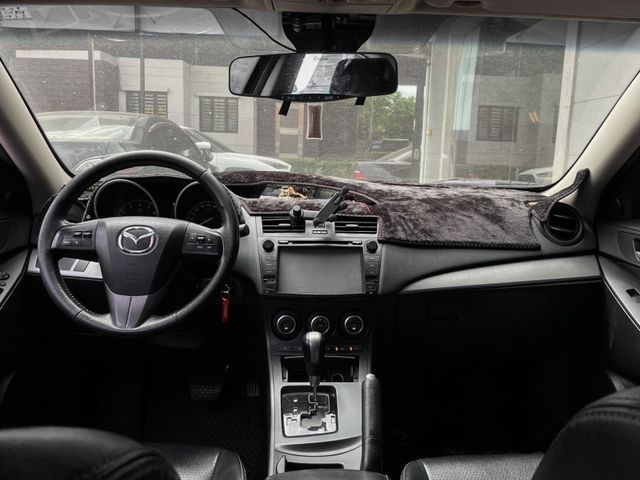 Mazda Mazda3  第9張相片