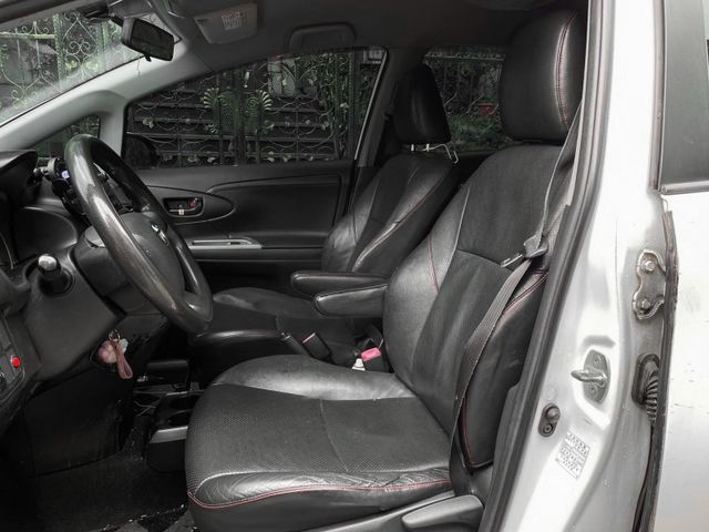 Toyota Wish  第10張相片