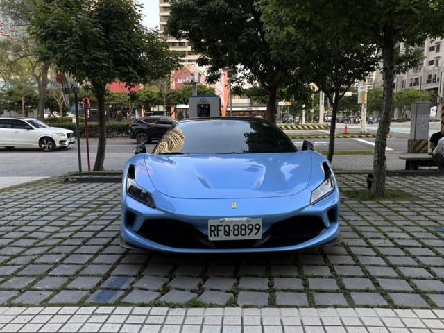 Ferrari F8  第4張相片