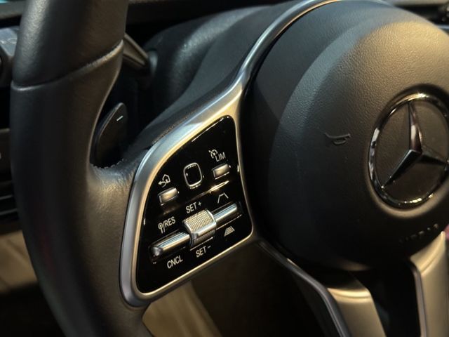 Mercedes-Benz/賓士 CLA200  第5張相片