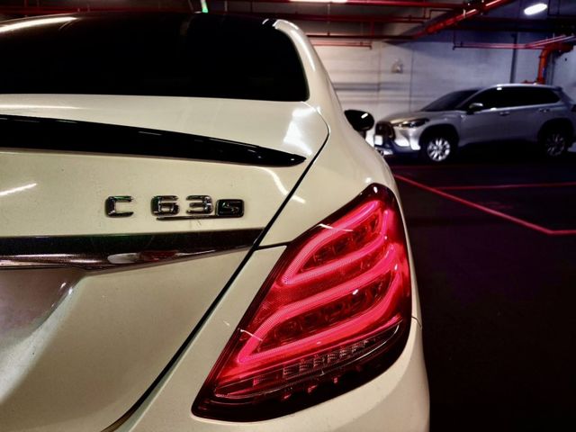 Mercedes-Benz/賓士 C63 AMG  第6張相片