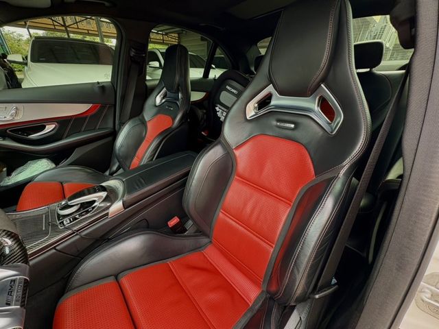 Mercedes-Benz/賓士 C63 AMG  第11張相片