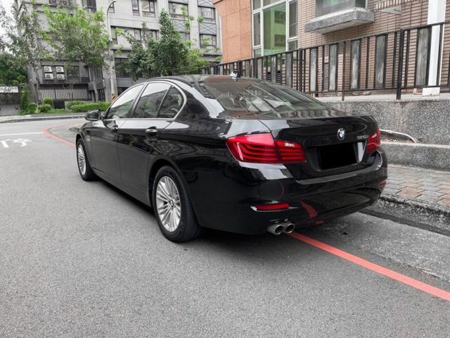 BMW/ 寶馬 520i  第3張相片