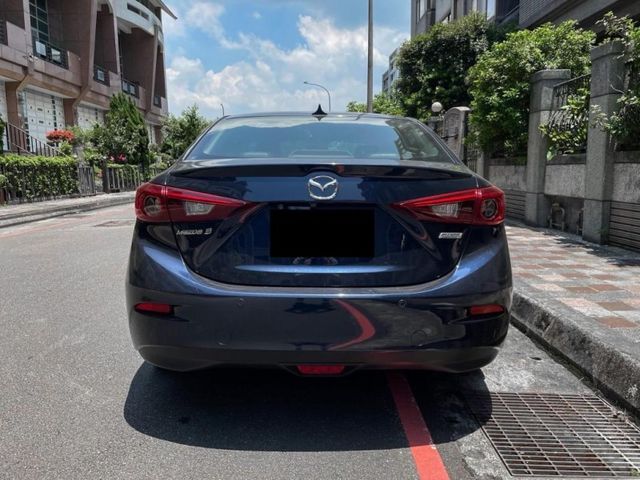 Mazda Mazda3  第6張相片