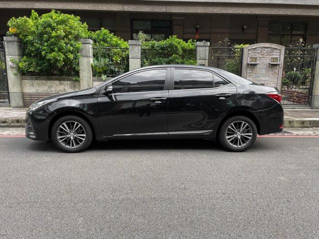 Toyota ALTIS  第3張相片