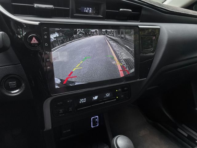 Toyota ALTIS  第10張相片