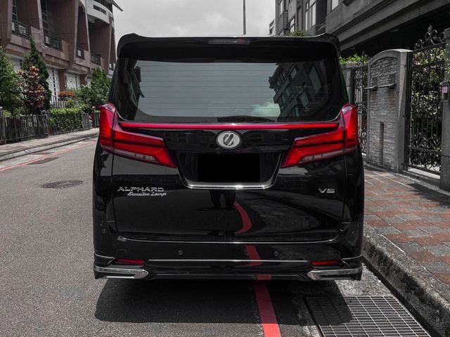 Toyota ALPHARD  第6張相片