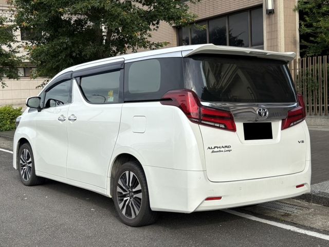 Toyota ALPHARD  第5張相片