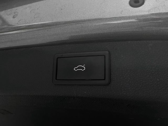 2023 SKODA KODIAQ 七人座大空間性能休旅 環景 雙前電動椅 天窗 無線充電 CARPLAY 定速巡航 新價格免百萬 超扯  第9張相片