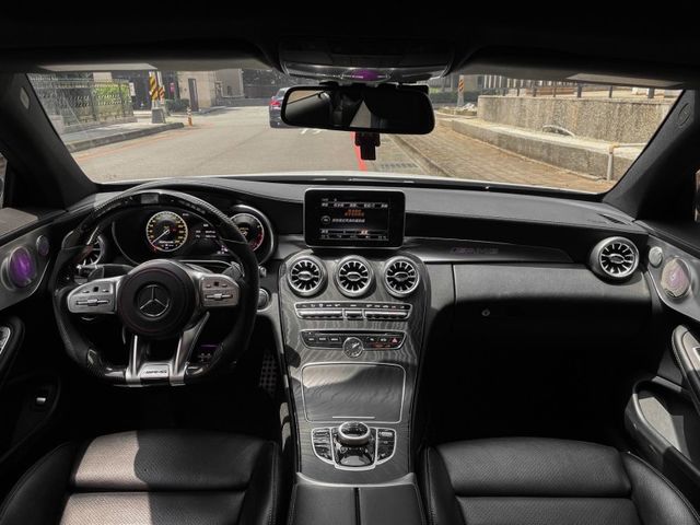 2016 Coupe AMG最新價格 閥門排氣管 渦輪出風口 CarPlay 最新價格  第10張相片