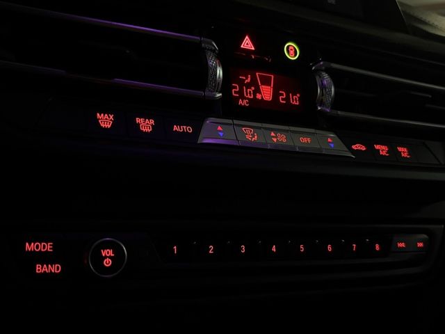 BMW/ 寶馬 118i 運動版  第17張相片