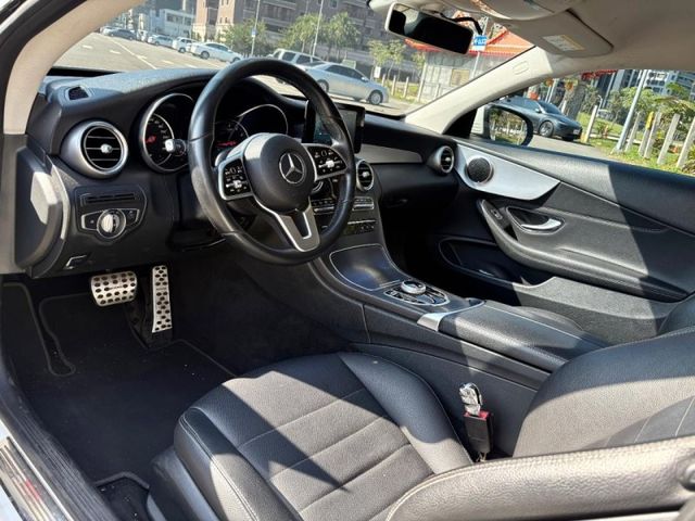 Mercedes-Benz/賓士 C180  第14張相片