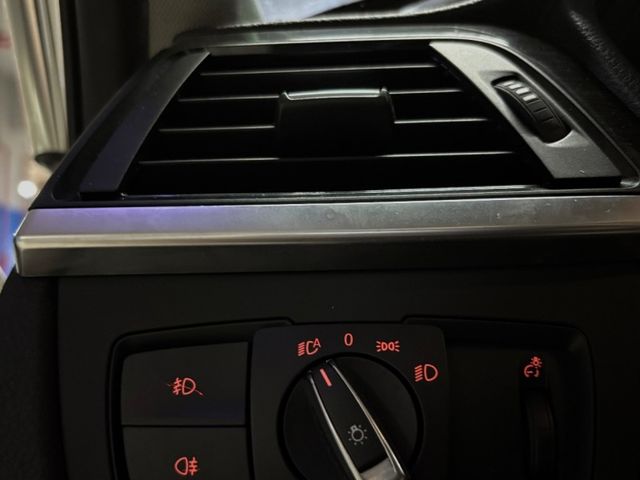 BMW/ 寶馬 328i  第1張相片