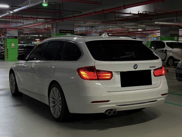 BMW/ 寶馬 328i  第9張相片