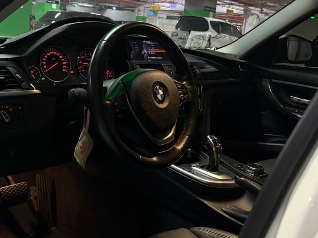 BMW/ 寶馬 328i  第14張相片