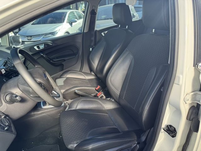 Ford/福特 Fiesta  第10張相片