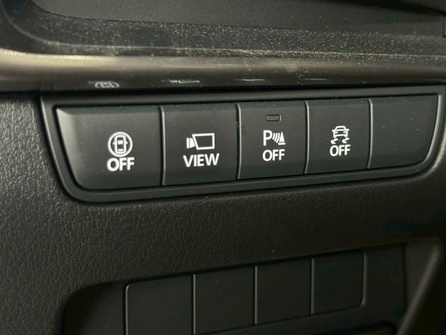 Mazda Mazda3  第11張相片