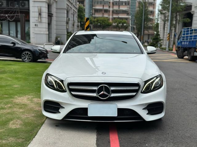 Mercedes-Benz/賓士 E-CLASS  第5張相片