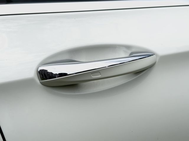 Mercedes-Benz/賓士 E-CLASS  第8張相片