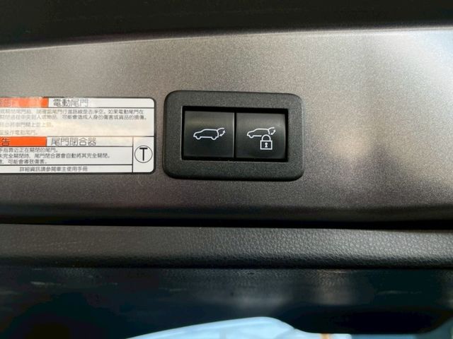 Toyota Cross  第2張相片