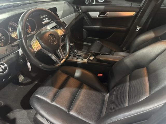 M-BENZ賓士 C250  第5張相片