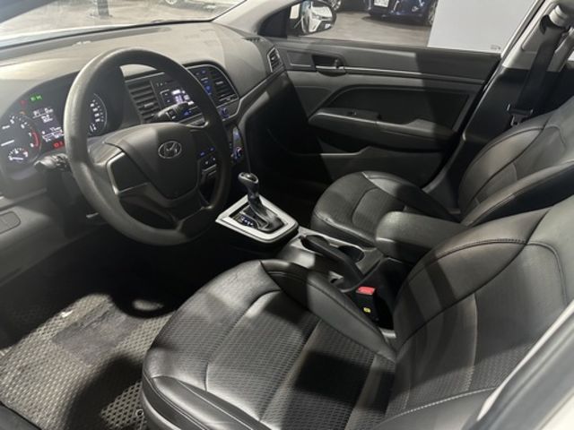 HYUNDAI現代 ELANTRA  第5張相片