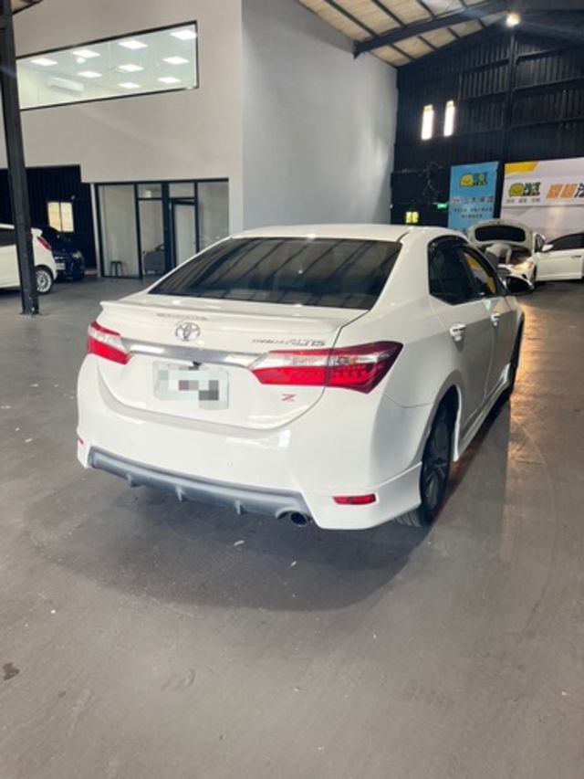 TOYOTA豐田 ALTIS  第4張相片