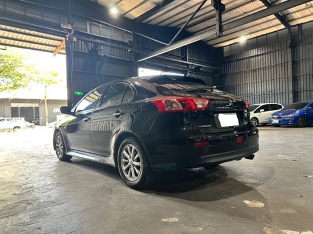 MITSUBISHI三菱 LANCER  第4張相片