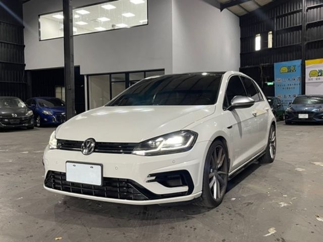 VOLKSWAGEN福斯 GOLF R  第1張相片