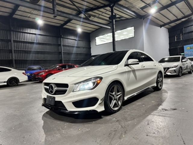 M-BENZ賓士 CLA250  第2張相片
