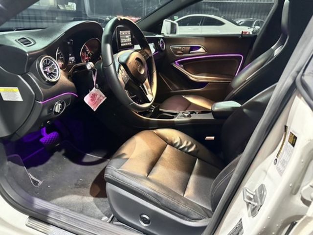 M-BENZ賓士 CLA250  第5張相片