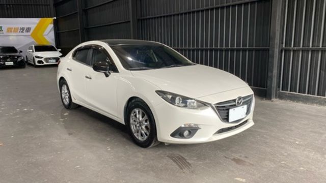 MAZDA馬自達 MAZDA 3  第2張相片