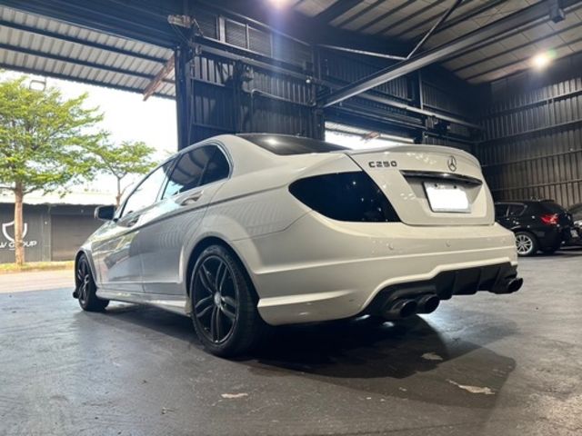 M-BENZ賓士 C250  第4張相片