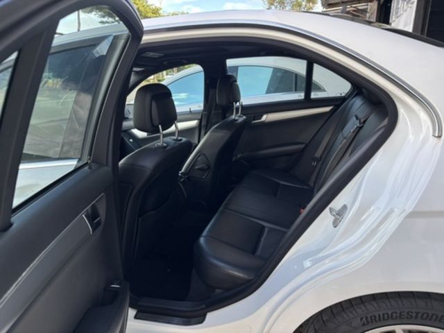 M-BENZ賓士 C250  第6張相片