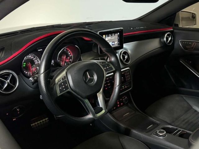 M-BENZ賓士 CLA250  第6張相片