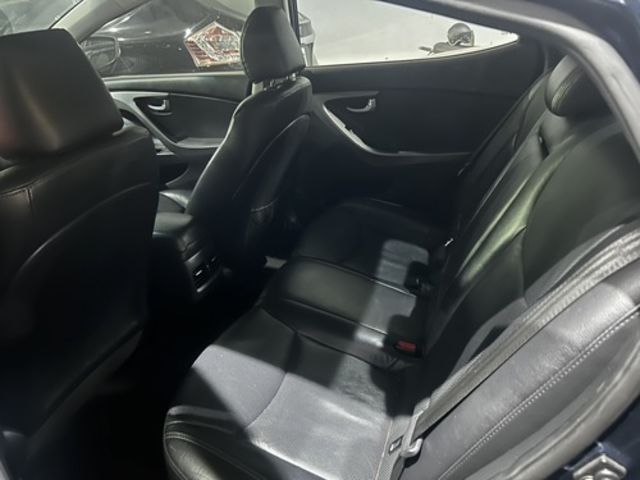 HYUNDAI現代 ELANTRA  第6張相片