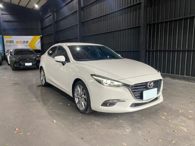 MAZDA馬自達 MAZDA 3  第2張相片