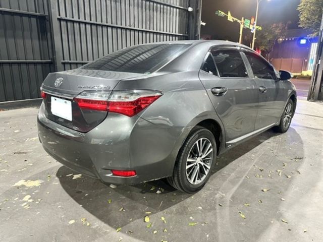 TOYOTA豐田 ALTIS  第3張相片