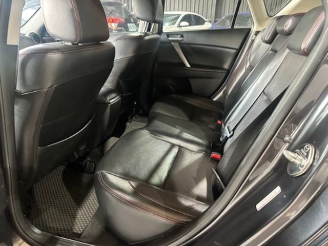 MAZDA馬自達 MAZDA 3  第6張相片