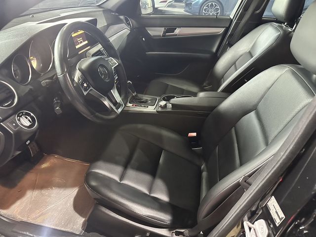 M-BENZ賓士 C250  第5張相片