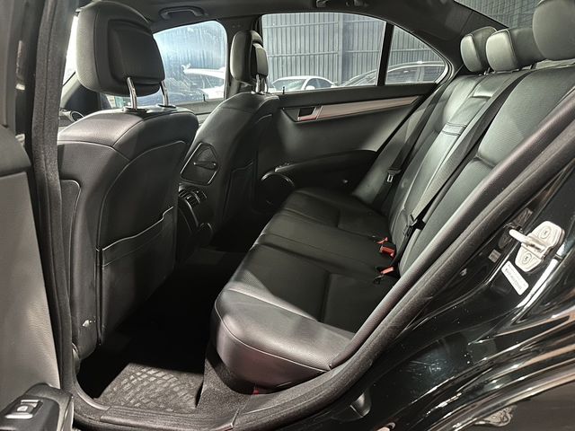 M-BENZ賓士 C250  第6張相片