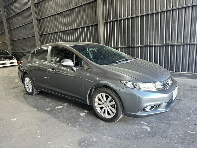 HONDA本田 CIVIC  第2張相片