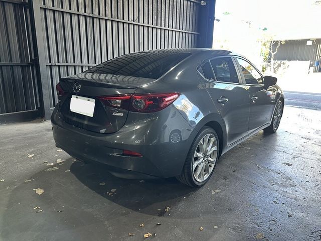 MAZDA馬自達 MAZDA 3  第3張相片