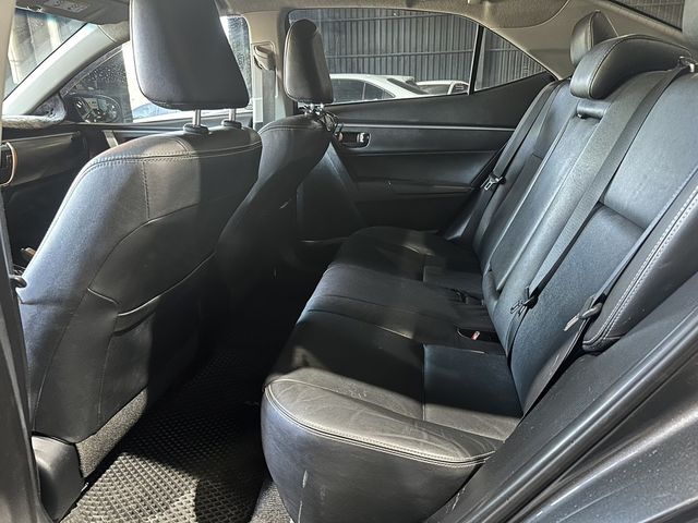 TOYOTA豐田 ALTIS  第6張相片