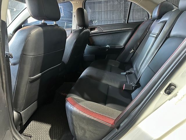 MITSUBISHI三菱 LANCER FORTIS  第6張相片