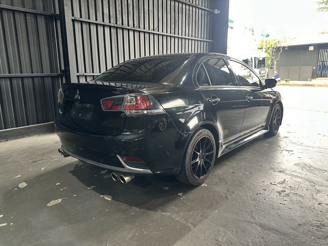 MITSUBISHI三菱 LANCER FORTIS  第3張相片