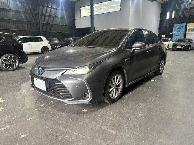 TOYOTA豐田 ALTIS  第1張相片