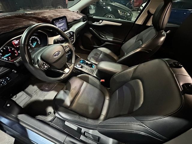 FORD福特 FOCUS  第5張相片