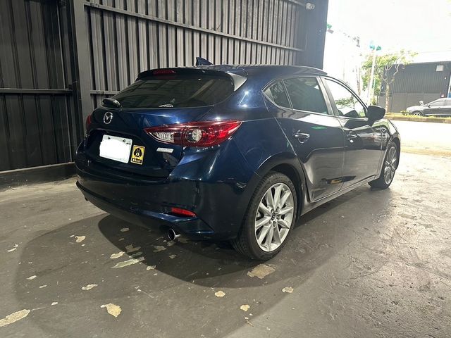 MAZDA馬自達 MAZDA 3  第3張相片